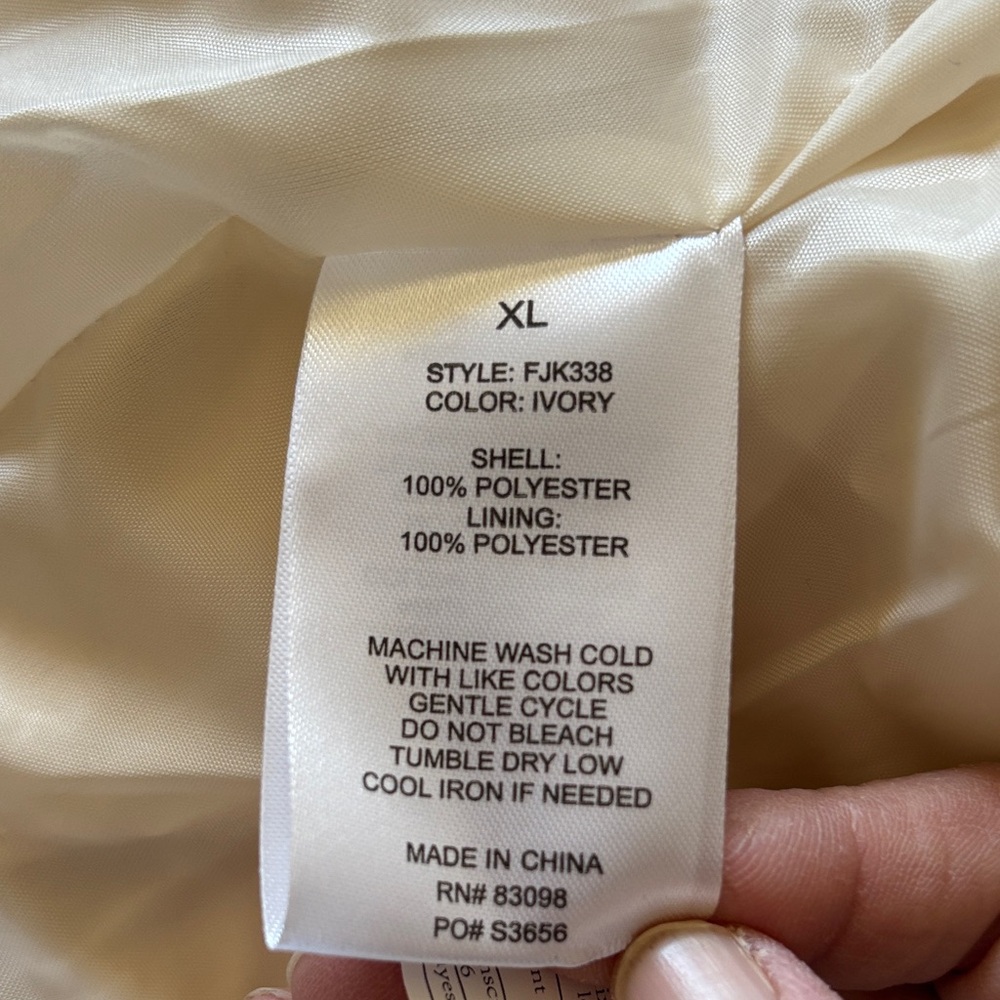 Ci Sono Cream Teddy Jacket - Picture 10 of 11